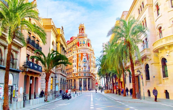 СЪРЦЕТО НА КАТАЛУНИЯ - БАРСЕЛОНА – СИТЧЕС – ЖИРОНА- ФИГЕРЕС –музея на ДАЛИ -  КАДАКАС - ВАЛЕНСИЯ 815€ ПОТВЪРДЕНА!